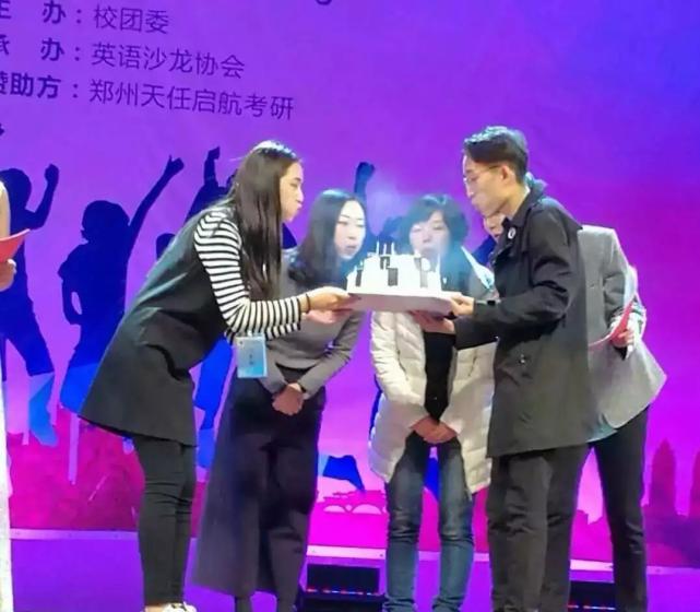 ���崵����